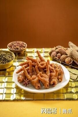 地道风味，遍地生香 特色卤味小吃的正餐化与全国加盟新机遇